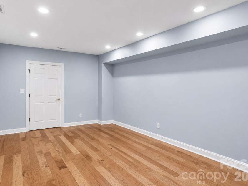1869 Curraghmore Road, Clemmons, NC 27012.  MLS# CAR4402291, YatesRealty ID 40123. 