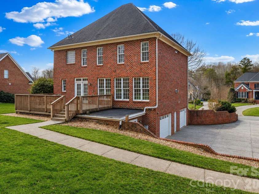 1869 Curraghmore Road, Clemmons, NC 27012.  MLS# CAR4402291, YatesRealty ID 40123. 