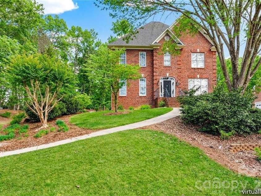 1869 Curraghmore Road, Clemmons, NC 27012.  MLS# CAR4402291, YatesRealty ID 40123. Digitally Altered