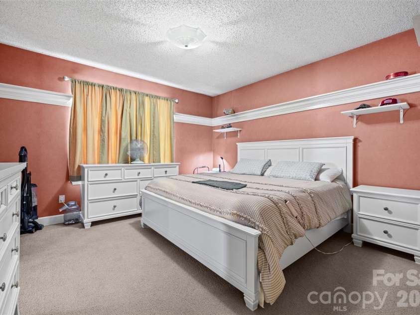 243 8th Avenue, Cramerton, NC 28032.  MLS# CAR4406563, YatesRealty ID 40126. 1 Bed/ Bedroom