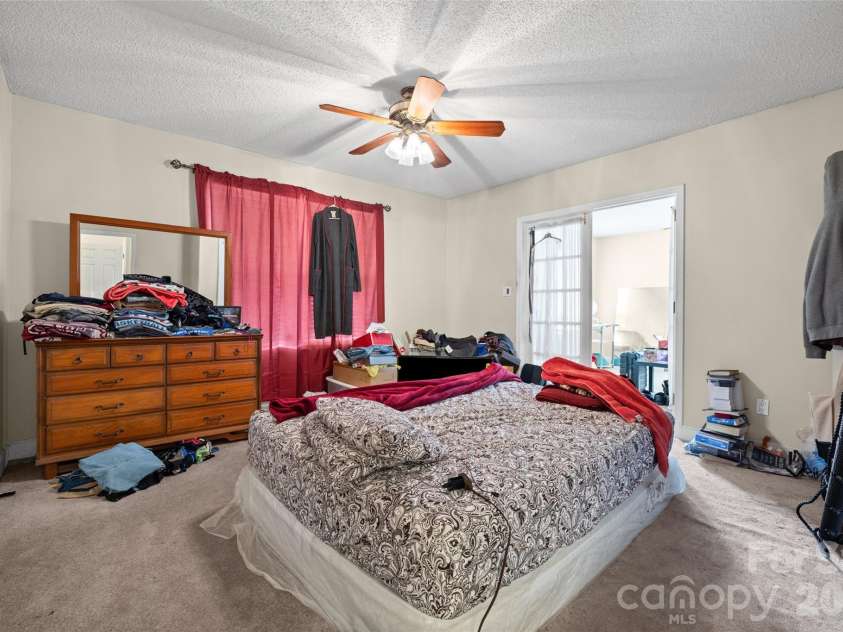 243 8th Avenue, Cramerton, NC 28032.  MLS# CAR4406563, YatesRealty ID 40126. 2 Bed/ Bedroom