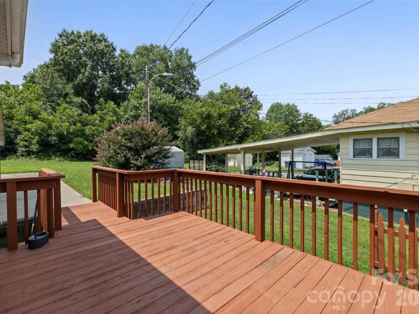 243 8th Avenue, Cramerton, NC 28032.  MLS# CAR4406563, YatesRealty ID 40126. Back Deck