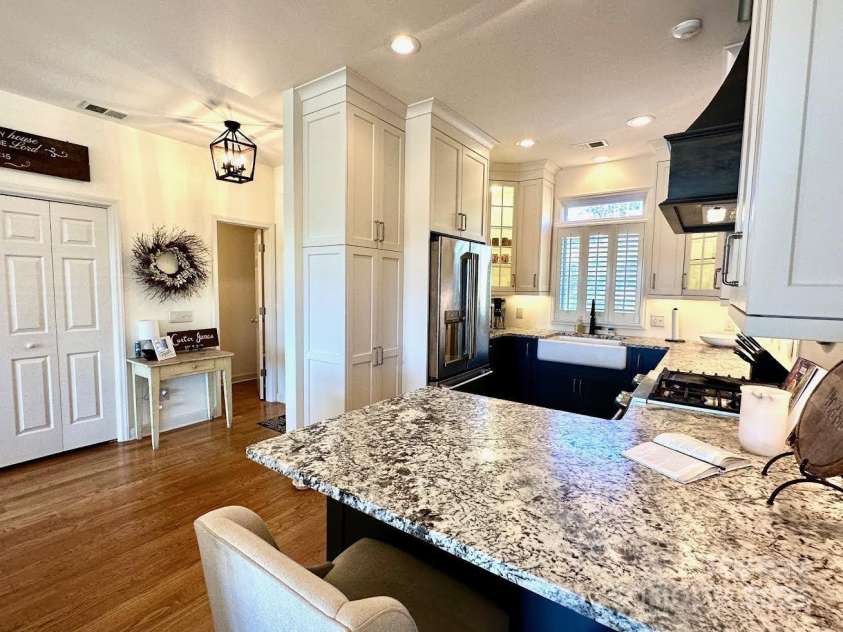 148 Fairway View Place, Jefferson, NC 28640.  MLS# CAR4233768, YatesRealty ID 4013. 