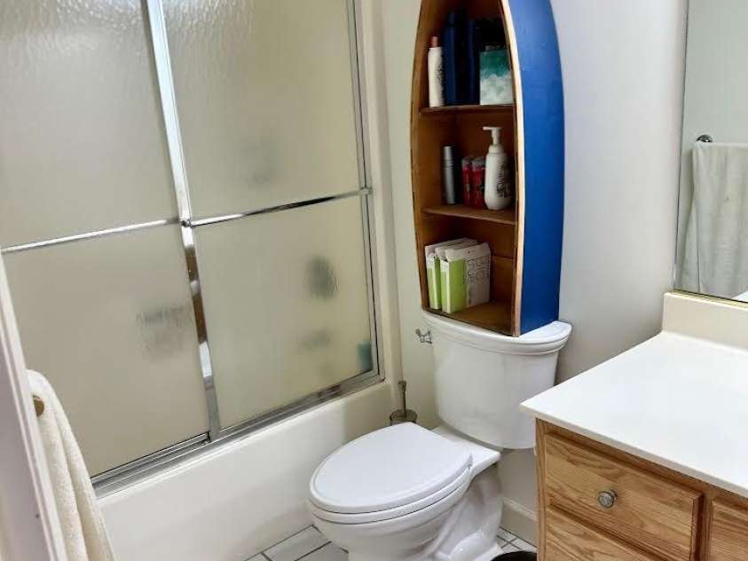 148 Fairway View Place, Jefferson, NC 28640.  MLS# CAR4233768, YatesRealty ID 4013. 