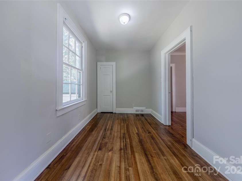 8 Bolt Drive, Shelby, NC 28150.  MLS# CAR4332003, YatesRealty ID 4013. Bonus Room