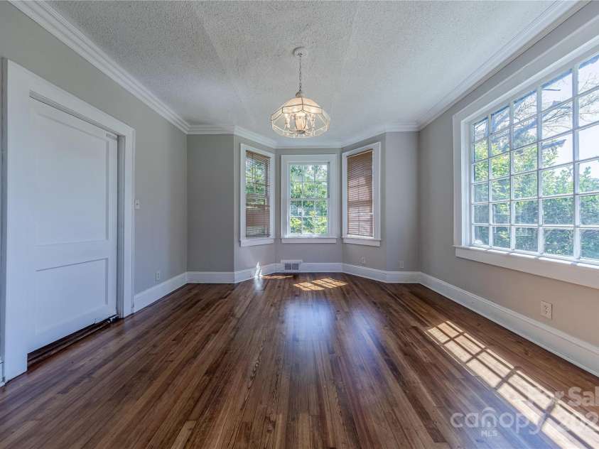 8 Bolt Drive, Shelby, NC 28150.  MLS# CAR4332003, YatesRealty ID 4013. Dining Room