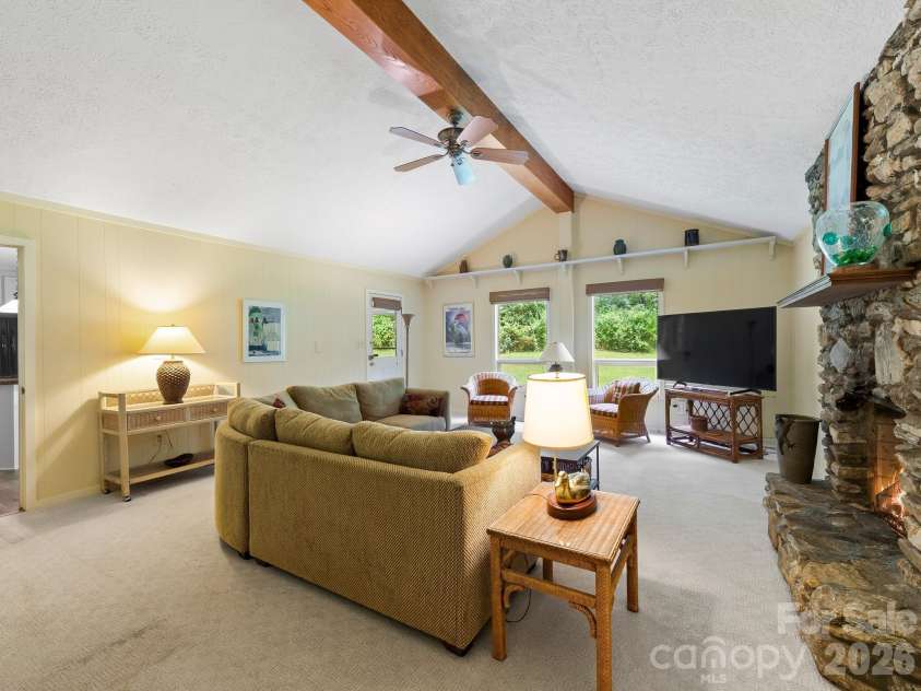 3 High Meadows Drive, Candler, NC 28715.  MLS# CAR4406428, YatesRealty ID 40132. 