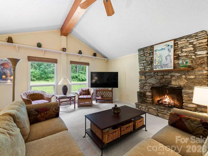 3 High Meadows Drive, Candler, NC 28715.  MLS# CAR4406428, YatesRealty ID 40132. 