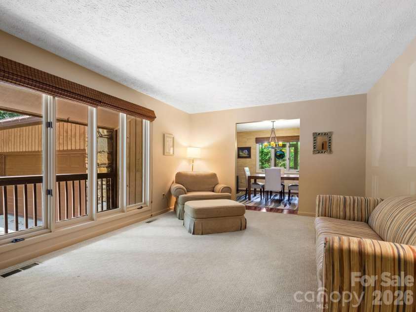 3 High Meadows Drive, Candler, NC 28715.  MLS# CAR4406428, YatesRealty ID 40132. 