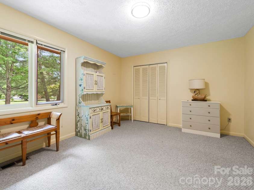 3 High Meadows Drive, Candler, NC 28715.  MLS# CAR4406428, YatesRealty ID 40132. 