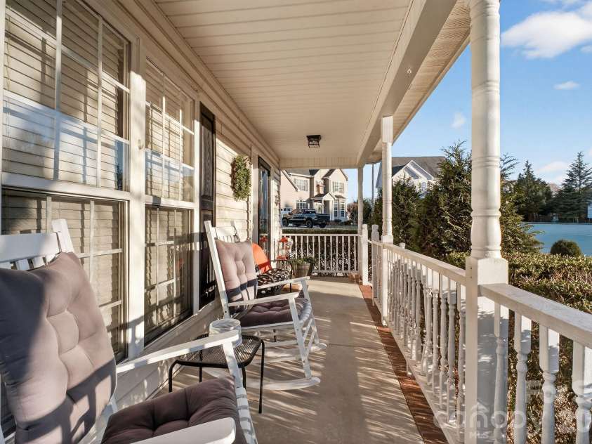 121 Guernsey Court, Dallas, NC 28034.  MLS# CAR4407824, YatesRealty ID 40133. 