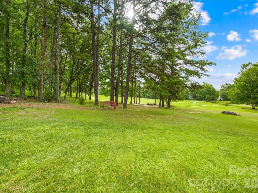 12338 Willingdon Road, Huntersville, NC 28078.  MLS# CAR4404461, YatesRealty ID 40138. Large flat backyard!
