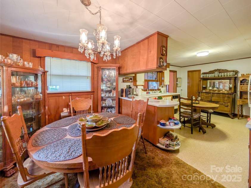 165 Cattail Creek Road, Burnsville, NC 28714.  MLS# CAR4298888, YatesRealty ID 4014. 