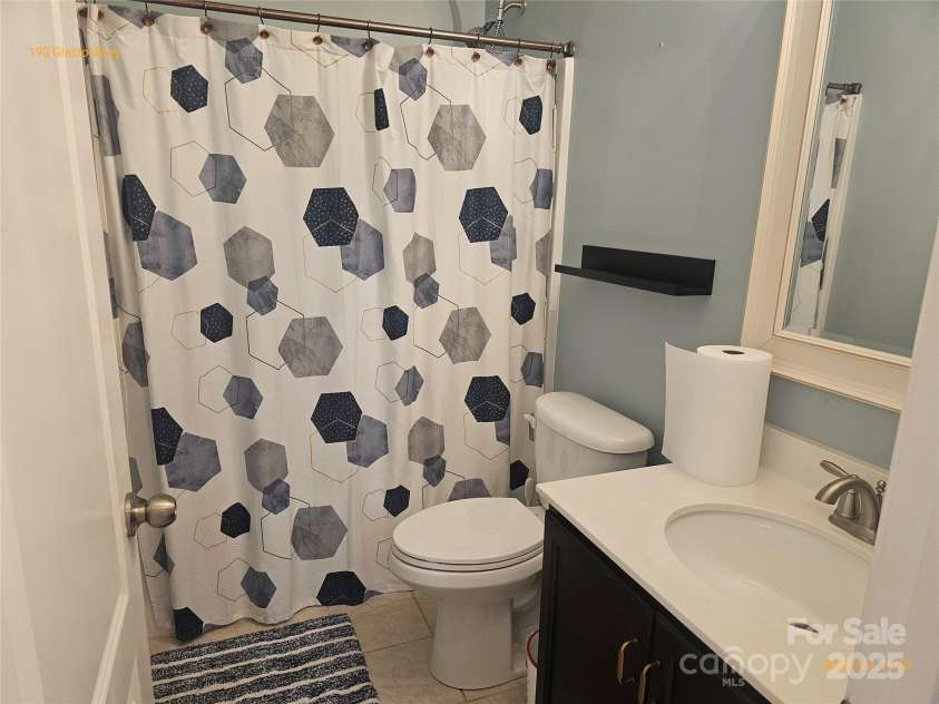 190 Glastonbury Drive, Mooresville, NC 28115.  MLS# CAR4234446, YatesRealty ID 4014. 