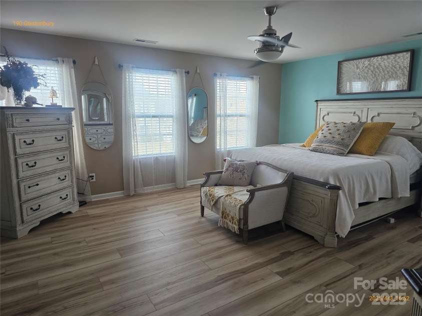 190 Glastonbury Drive, Mooresville, NC 28115.  MLS# CAR4234446, YatesRealty ID 4014. 