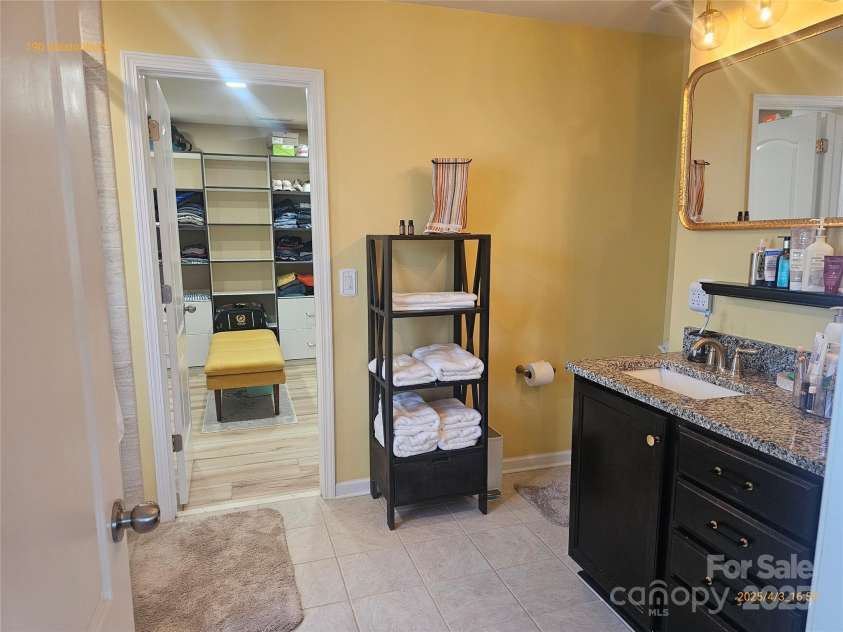 190 Glastonbury Drive, Mooresville, NC 28115.  MLS# CAR4234446, YatesRealty ID 4014. 