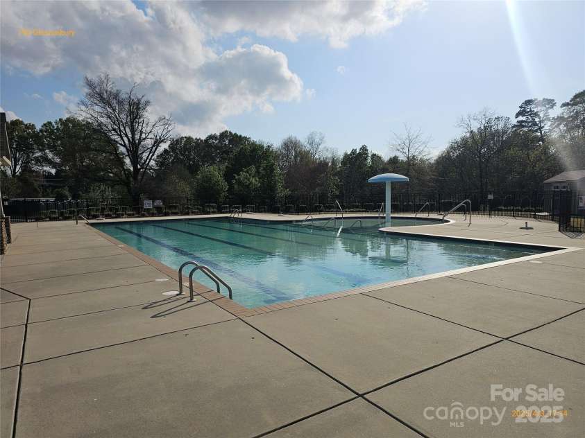 190 Glastonbury Drive, Mooresville, NC 28115.  MLS# CAR4234446, YatesRealty ID 4014. 