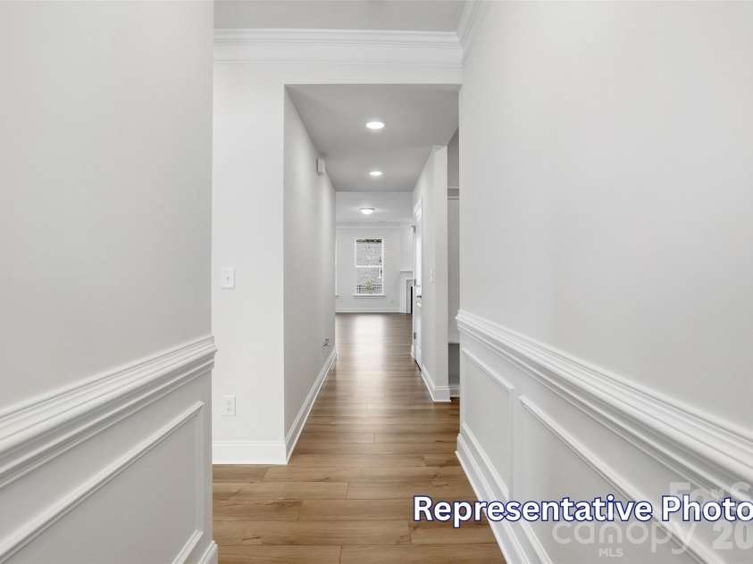 8470 Acadia Parkway, Sherrills Ford, NC 28673.  MLS# CAR4406421, YatesRealty ID 40142. Entryway