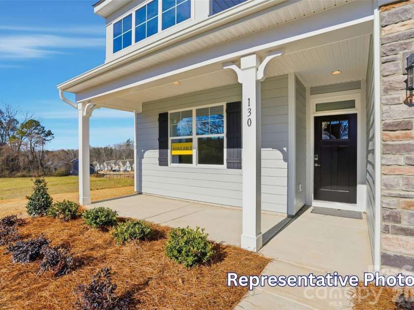 8470 Acadia Parkway, Sherrills Ford, NC 28673.  MLS# CAR4406421, YatesRealty ID 40142. Homesite 368 features a Stanley B floorplan