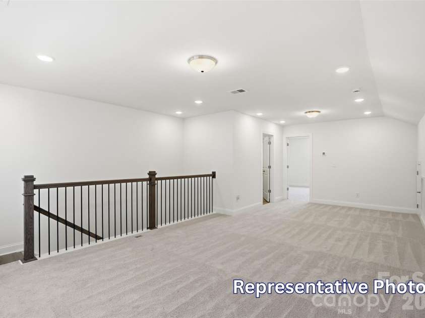 8470 Acadia Parkway, Sherrills Ford, NC 28673.  MLS# CAR4406421, YatesRealty ID 40142. Loft