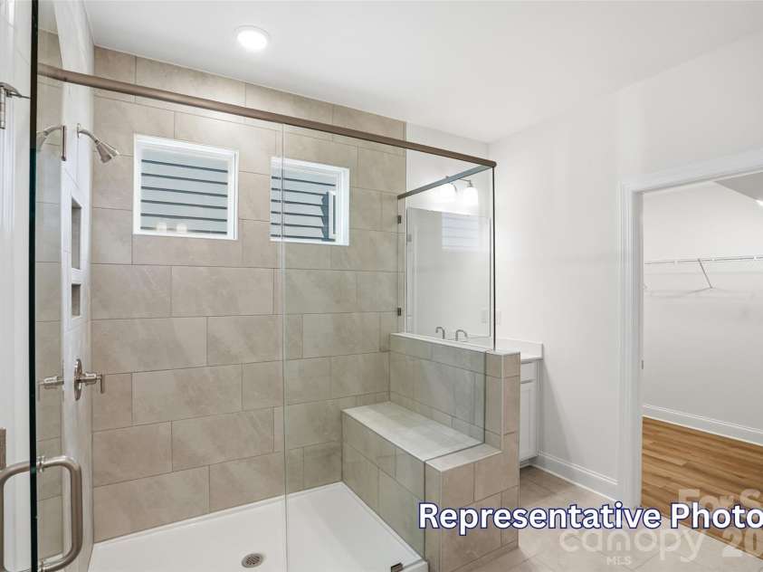 8470 Acadia Parkway, Sherrills Ford, NC 28673.  MLS# CAR4406421, YatesRealty ID 40142. Primary Bathroom