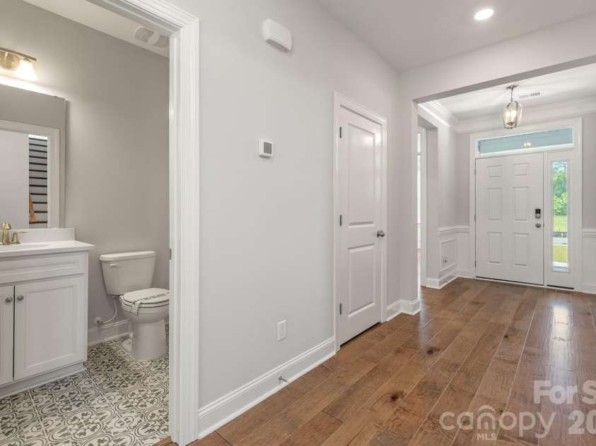 000 Pinnacle Parkway, Union Mills, NC 28167.  MLS# CAR4405947, YatesRealty ID 40143. 