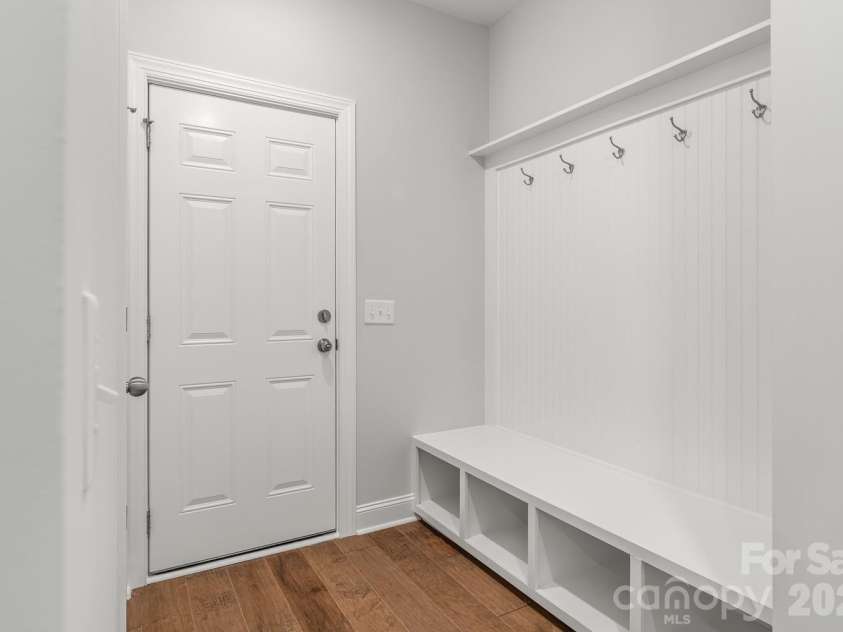 000 Pinnacle Parkway, Union Mills, NC 28167.  MLS# CAR4405947, YatesRealty ID 40143. 