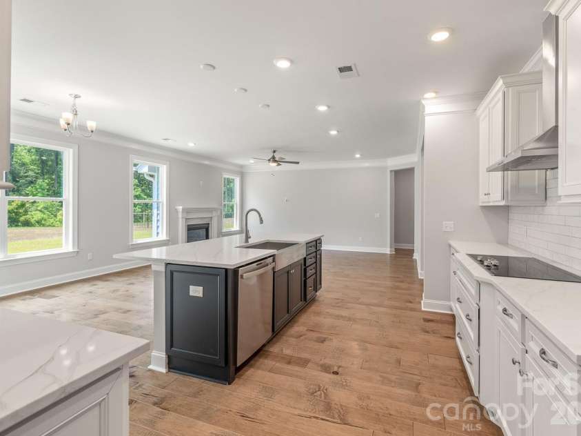 000 Pinnacle Parkway, Union Mills, NC 28167.  MLS# CAR4405947, YatesRealty ID 40143. 
