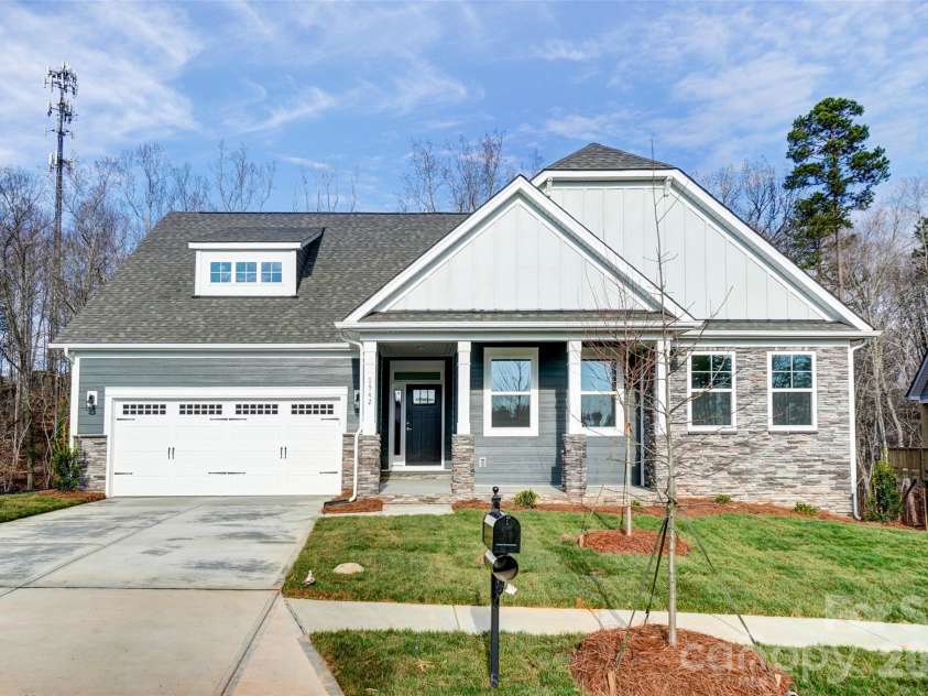 000 Pinnacle Parkway, Union Mills, NC 28167.  MLS# CAR4405947, YatesRealty ID 40143. 