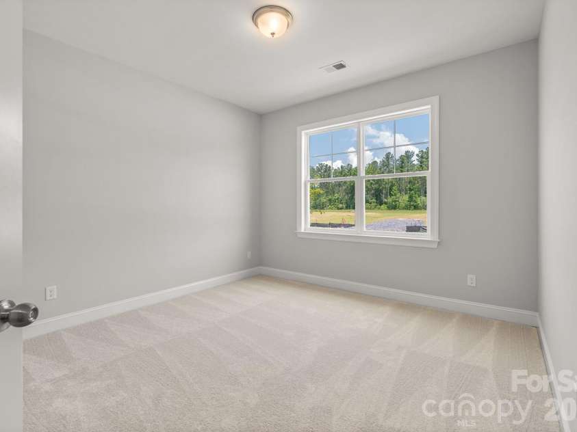 000 Pinnacle Parkway, Union Mills, NC 28167.  MLS# CAR4405947, YatesRealty ID 40143. 