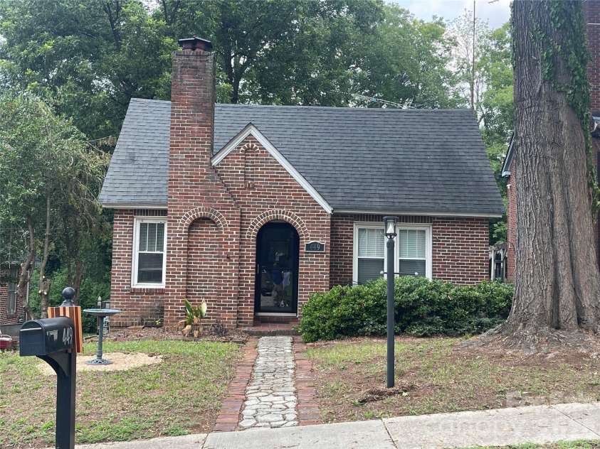 449 Spring Street, Albemarle, NC 28001.  MLS# CAR4408158, YatesRealty ID 40148. 