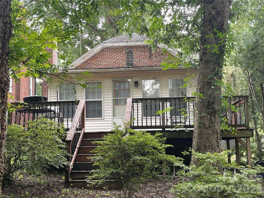 449 Spring Street, Albemarle, NC 28001.  MLS# CAR4408158, YatesRealty ID 40148. 
