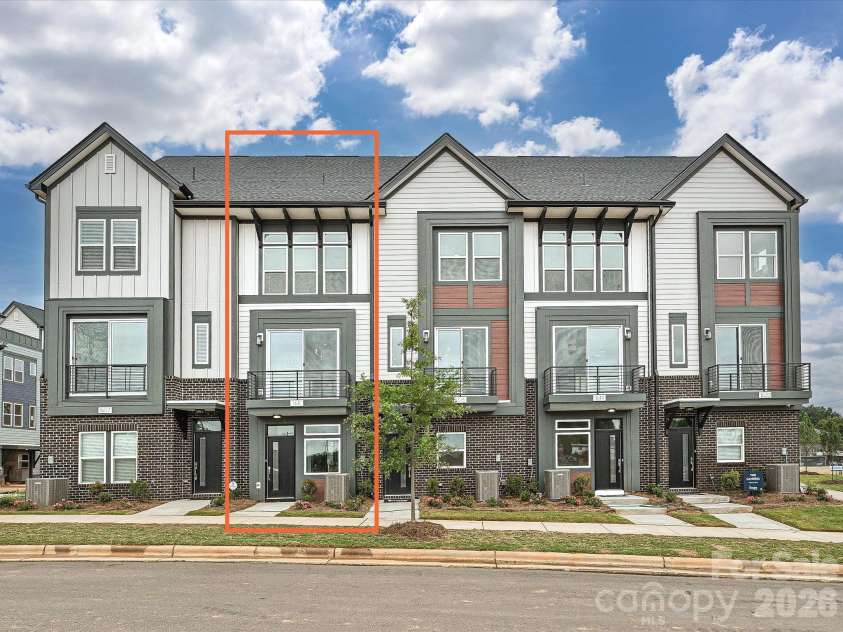 1611 Polk Street, Charlotte, NC 28206.  MLS# CAR4207832, YatesRealty ID 4015. 