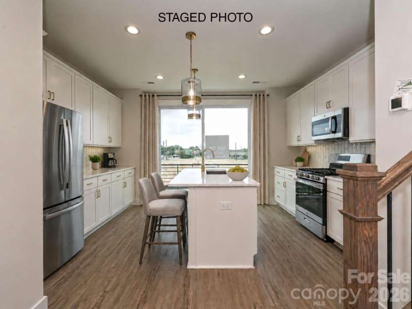 1611 Polk Street, Charlotte, NC 28206.  MLS# CAR4207832, YatesRealty ID 4015. Kitchen  *Virtually Staged*