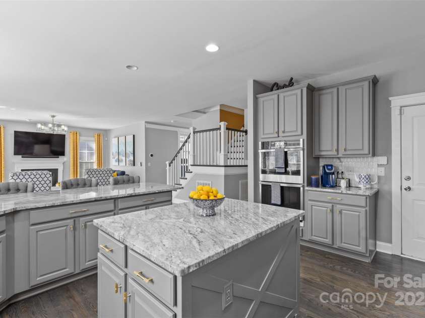 3203 Thayer Drive, Waxhaw, NC 28173.  MLS# CAR4235050, YatesRealty ID 4015. 