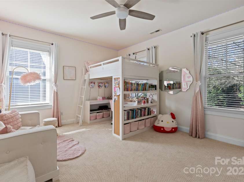 3203 Thayer Drive, Waxhaw, NC 28173.  MLS# CAR4235050, YatesRealty ID 4015. 