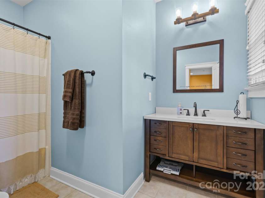 3203 Thayer Drive, Waxhaw, NC 28173.  MLS# CAR4235050, YatesRealty ID 4015. 