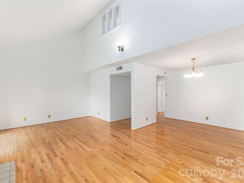 30 Maple Ridge Lane, Asheville, NC 28806.  MLS# CAR4408077, YatesRealty ID 40151. Fresh paint