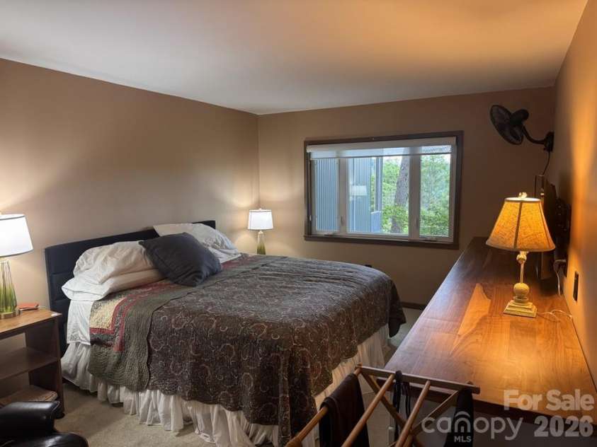 298 Tinequa Drive, Brevard, NC 28712.  MLS# CAR4407943, YatesRealty ID 40153. 