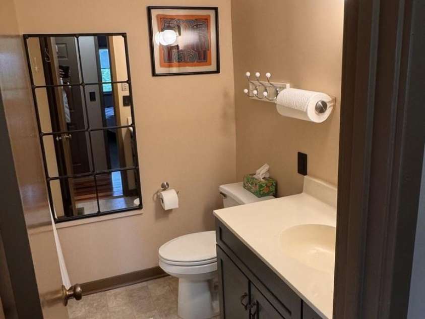 298 Tinequa Drive, Brevard, NC 28712.  MLS# CAR4407943, YatesRealty ID 40153. 