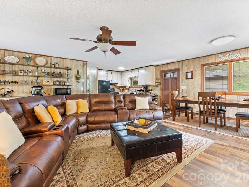 275 Knob Hill Estates Road, Sylva, NC 28779.  MLS# CAR4406505, YatesRealty ID 40155. 