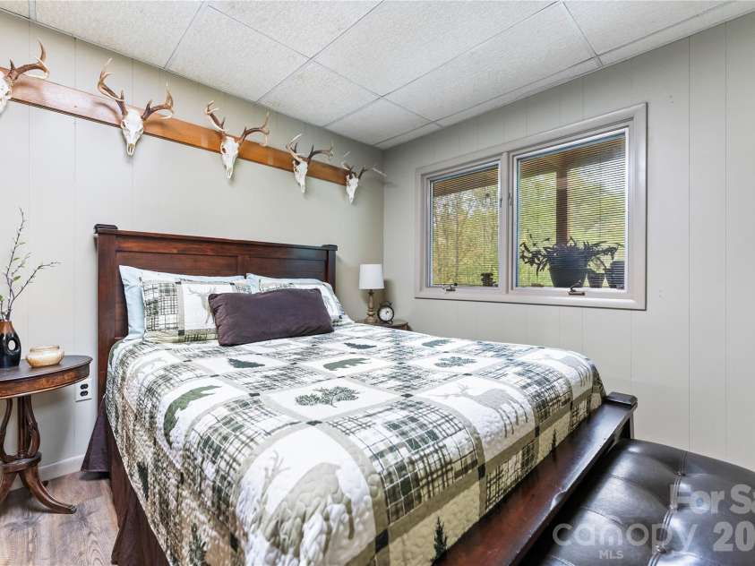 275 Knob Hill Estates Road, Sylva, NC 28779.  MLS# CAR4406505, YatesRealty ID 40155. 