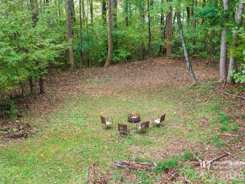 275 Knob Hill Estates Road, Sylva, NC 28779.  MLS# CAR4406505, YatesRealty ID 40155. 