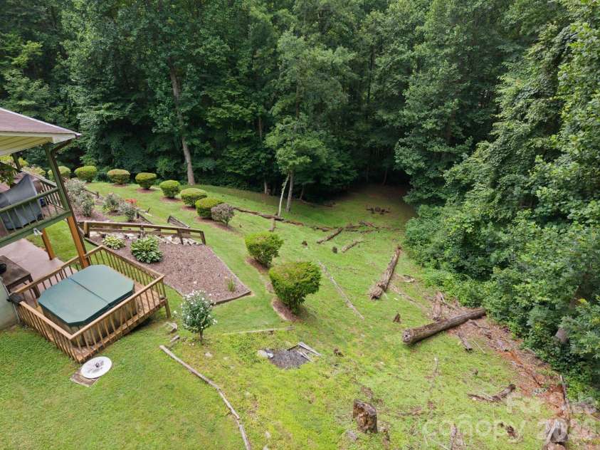 275 Knob Hill Estates Road, Sylva, NC 28779.  MLS# CAR4406505, YatesRealty ID 40155. 