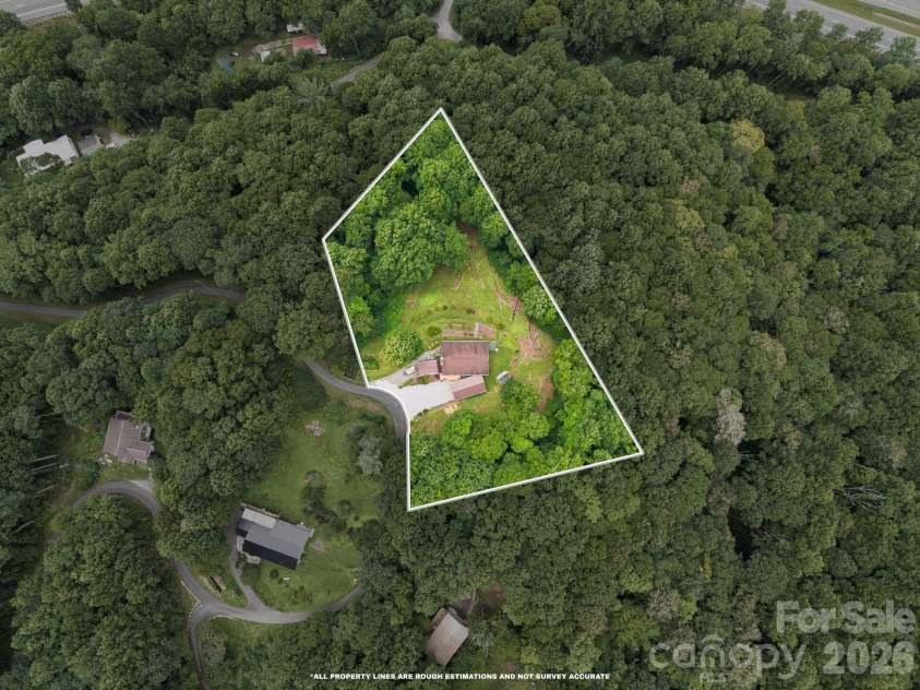 275 Knob Hill Estates Road, Sylva, NC 28779.  MLS# CAR4406505, YatesRealty ID 40155. 