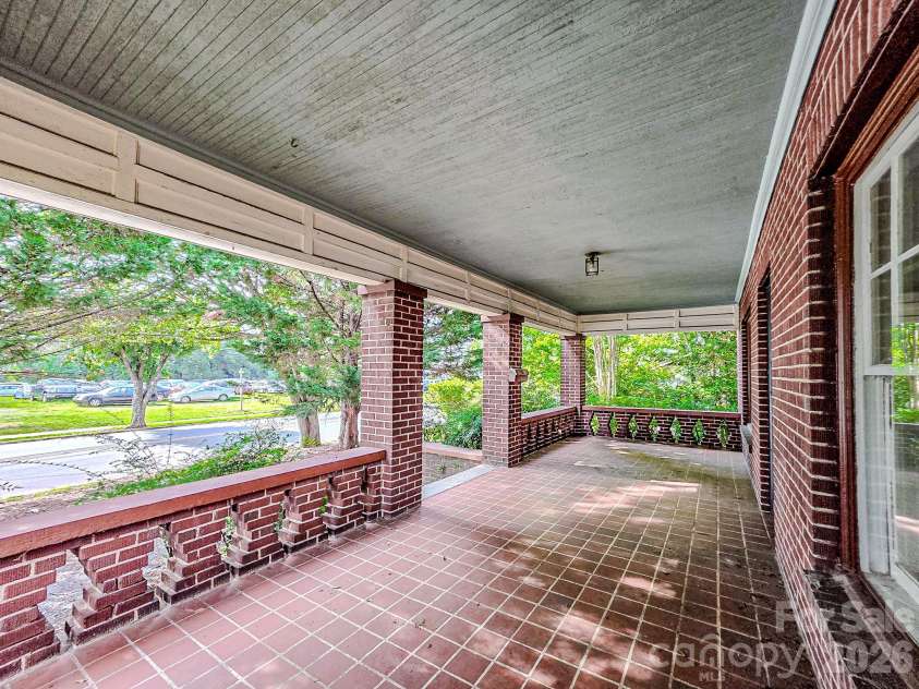 154 Broadway Street, Forest City, NC 28043.  MLS# CAR4406158, YatesRealty ID 40157. 