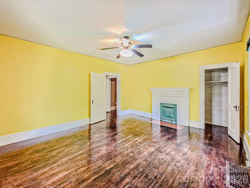 154 Broadway Street, Forest City, NC 28043.  MLS# CAR4406158, YatesRealty ID 40157. 