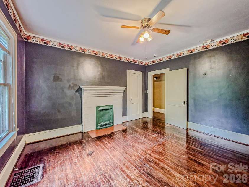 154 Broadway Street, Forest City, NC 28043.  MLS# CAR4406158, YatesRealty ID 40157. 