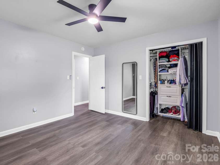 2044 Helen Drive, Gastonia, NC 28054.  MLS# CAR4407254, YatesRealty ID 40159. 