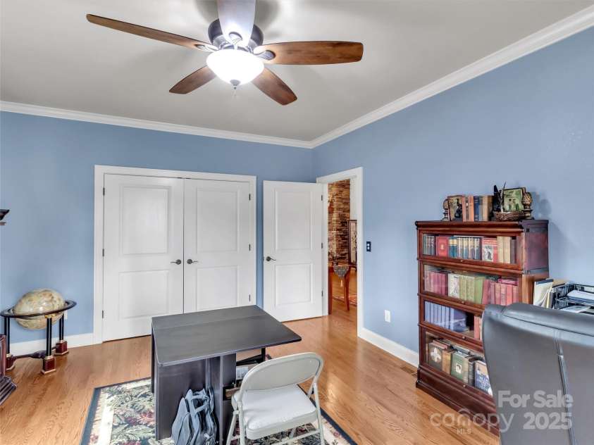 178 Sapphire Place, Clyde, NC 28721.  MLS# CAR4235049, YatesRealty ID 4016. 